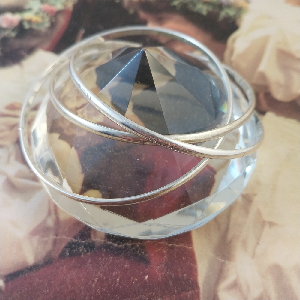 Guess Silver Women's Ring - Picture 3 of 9